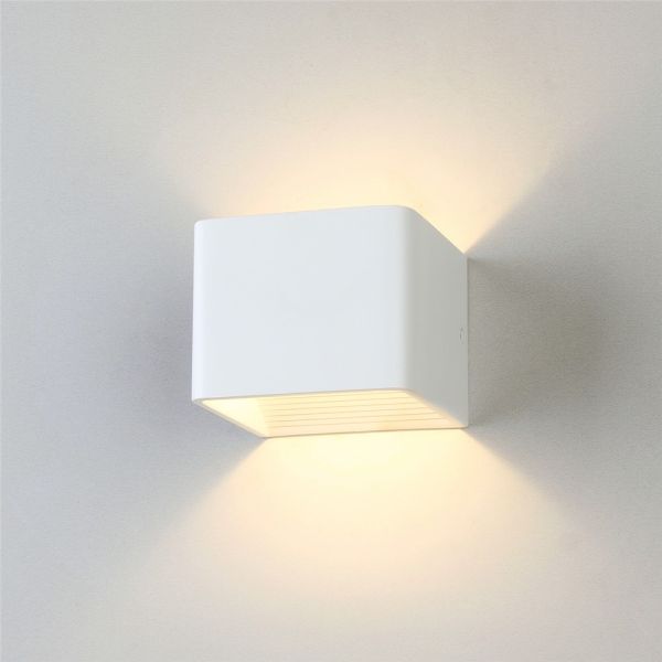 MRL LED 1060 / Светильник настенный светодиодный Corudo LED белый